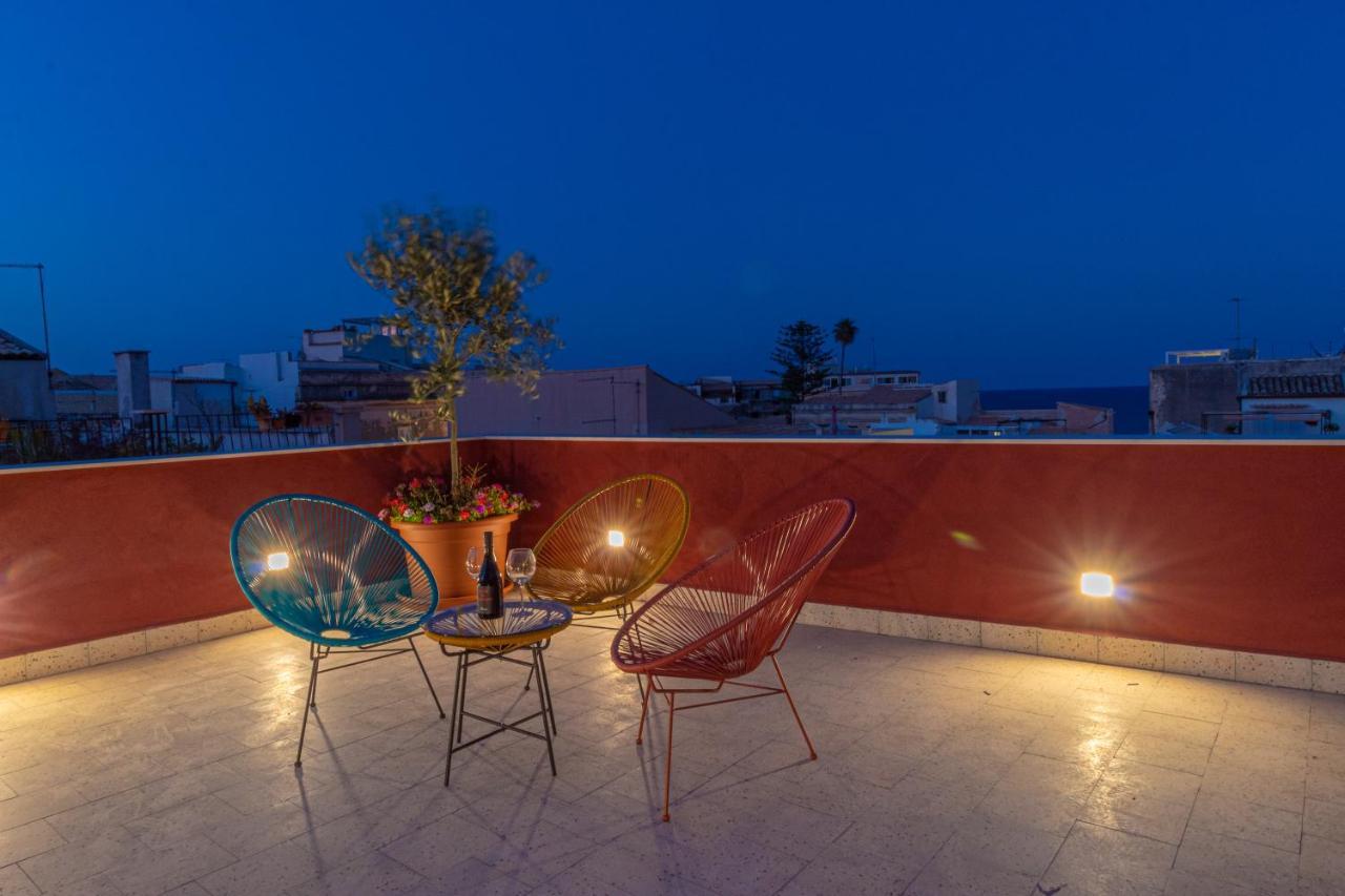 Maison Rouge Ortigia سيراكوزا المظهر الخارجي الصورة
