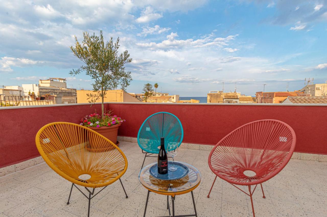 Maison Rouge Ortigia سيراكوزا المظهر الخارجي الصورة