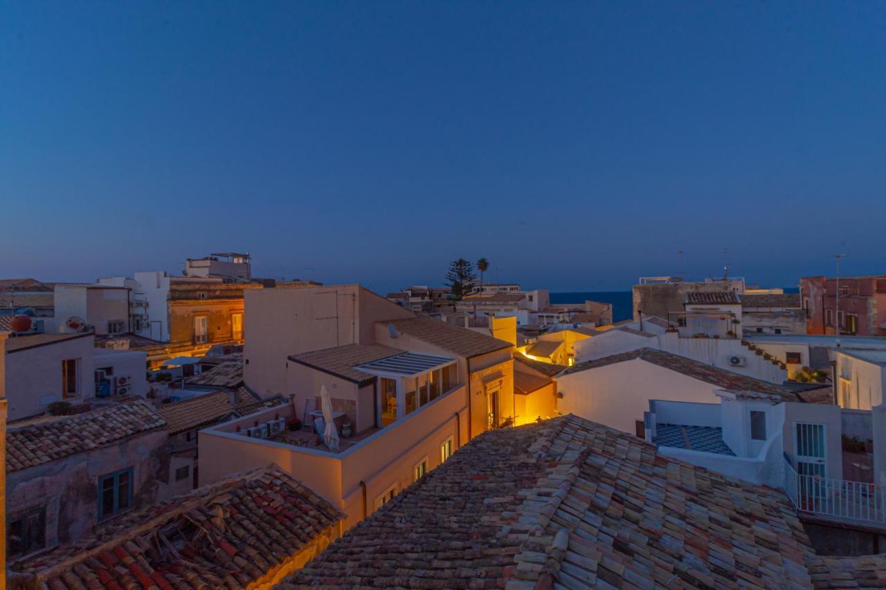 Maison Rouge Ortigia سيراكوزا المظهر الخارجي الصورة